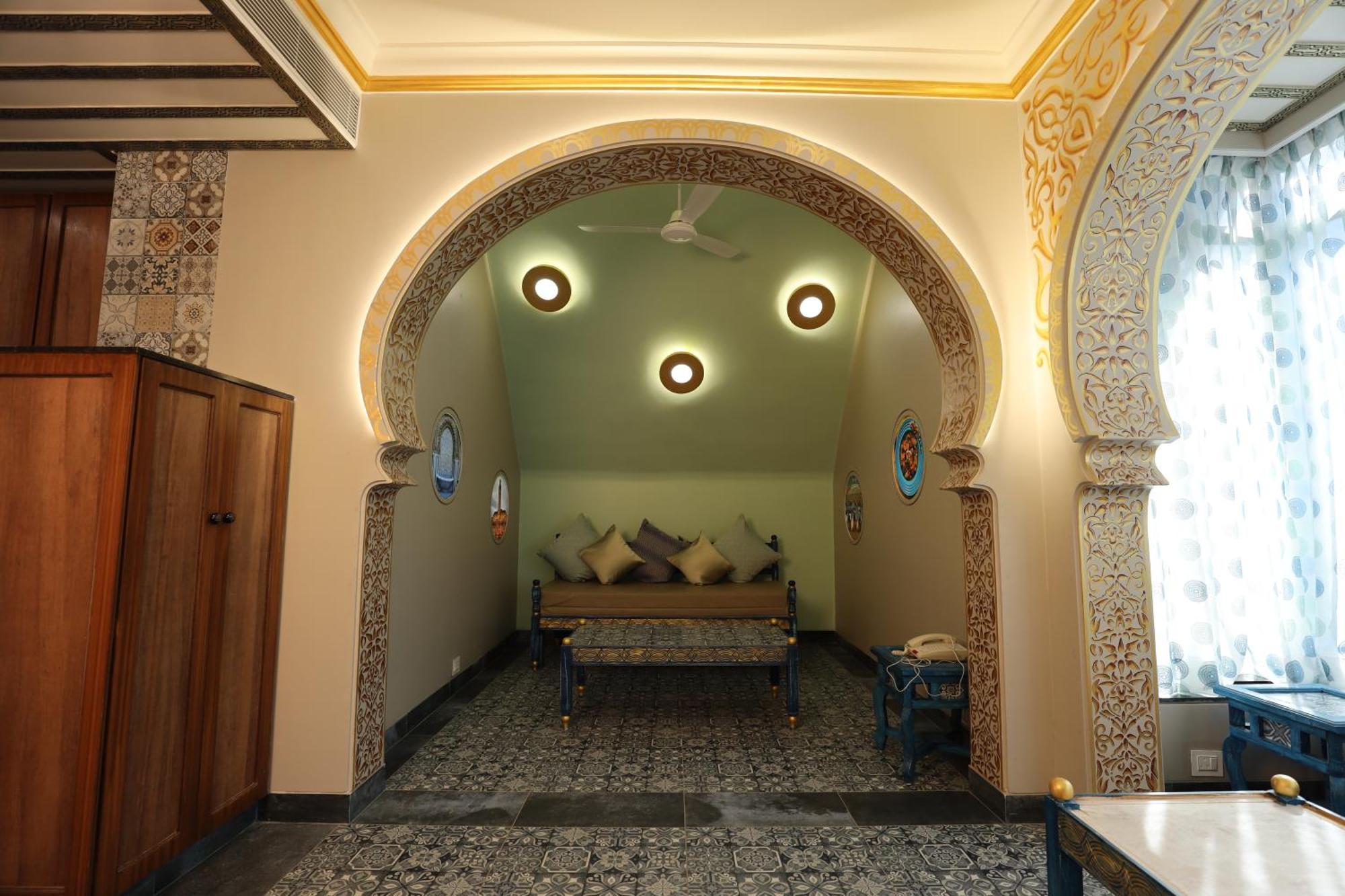 Ānand Neonz Resort & Club מראה חיצוני תמונה